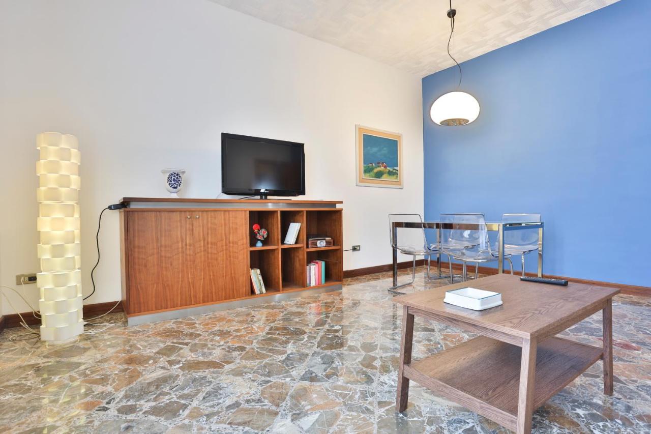 Salerno Irno Bright Apartment ภายนอก รูปภาพ