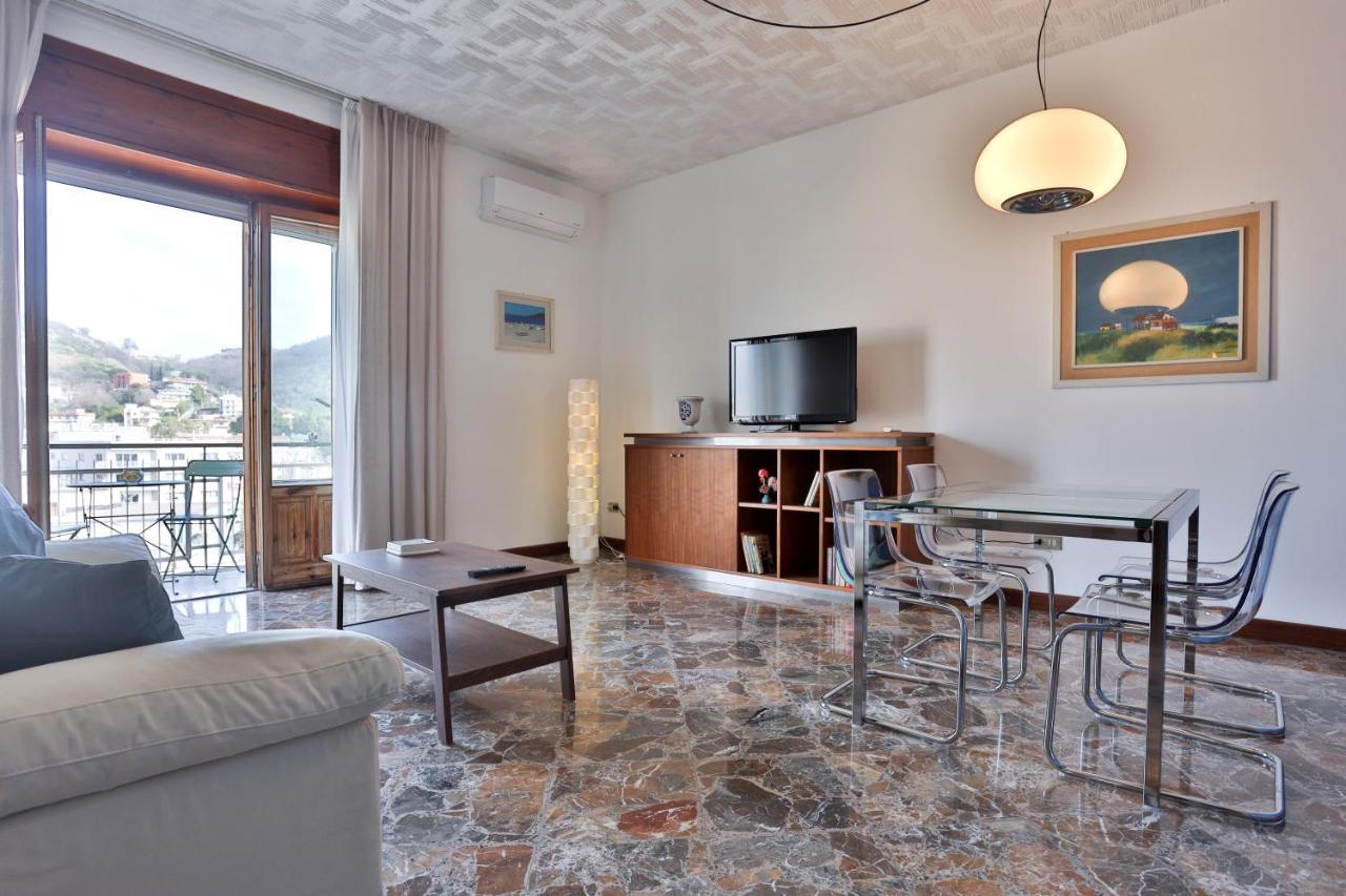 Salerno Irno Bright Apartment ภายนอก รูปภาพ