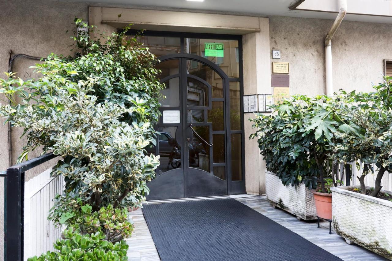 Salerno Irno Bright Apartment ภายนอก รูปภาพ